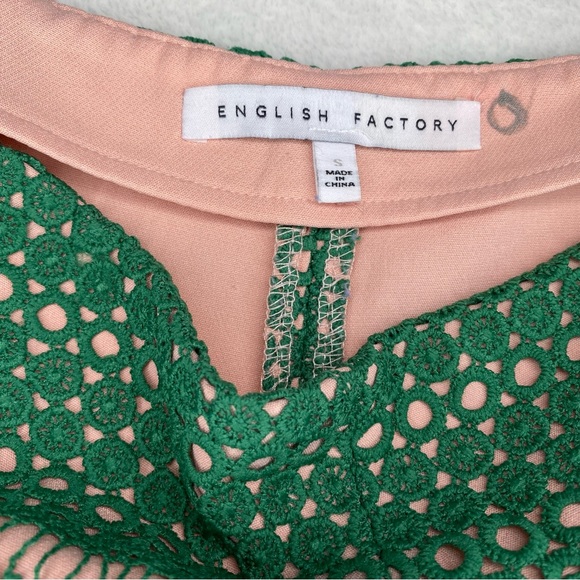 English Factory shorts Size Small Green lace - Picture 6 of 6
